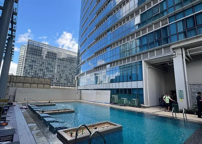 Casa Choy - Uptown Parksuites Ii Bgc Luxury 1br King Bed With Balcony 1 Minute Walk To Uptown Mall And Jp Morgan Apartamento Manila