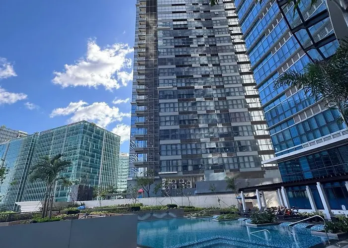 Casa Choy - Uptown Parksuites Ii Bgc Luxury 1br King Bed With Balcony 1 Minute Walk To Uptown Mall And Jp Morgan