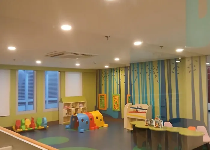 Apartamento Casa Choy - Uptown Parksuites Ii Bgc Luxury 1br King Bed With Balcony 1 Minute Walk To Uptown Mall And Jp Morgan *