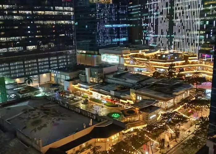Casa Choy - Uptown Parksuites Ii Bgc Luxury 1br King Bed With Balcony 1 Minute Walk To Uptown Mall And Jp Morgan Apartamento Manila