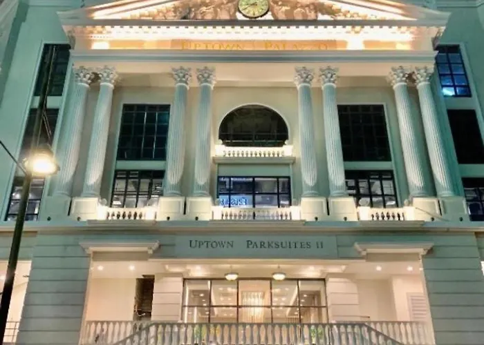 Casa Choy - Uptown Parksuites Ii Bgc Luxury 1br King Bed With Balcony 1 Minute Walk To Uptown Mall And Jp Morgan Manila