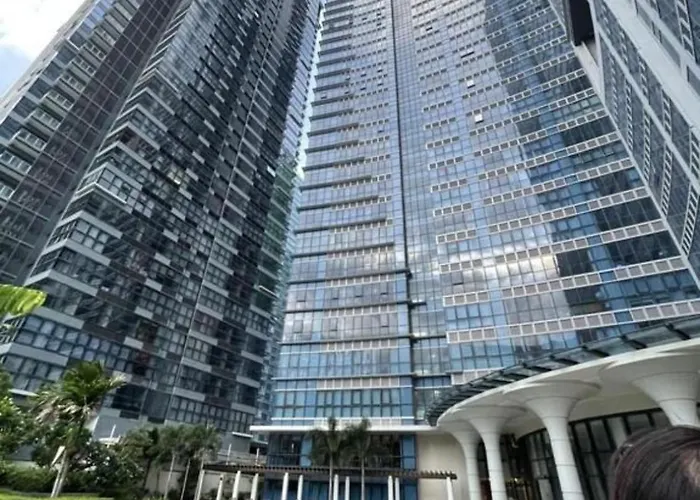 Casa Choy - Uptown Parksuites Ii Bgc Luxury 1br King Bed With Balcony 1 Minute Walk To Uptown Mall And Jp Morgan * Manila