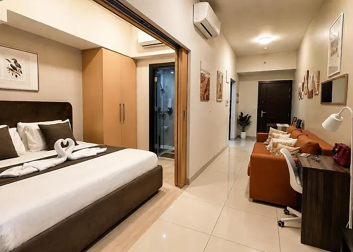 Casa Choy - Uptown Parksuites Ii Bgc Luxury 1br King Bed With Balcony 1 Minute Walk To Uptown Mall And Jp Morgan